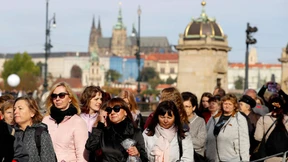 Tausende Fans verabschieden sich von Karel Gott