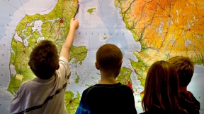 Arbeitgeber sperren Lehrer an Gesamtschulen aus