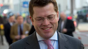 Guttenberg rechnet mit Deutschland ab