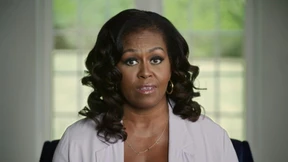 Michelle Obama kritisiert Trump in Video-Botschaft als „rassistisch“