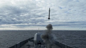 „So fühlt es sich an, wenn ein großes Kriegsschiff einen zum Frühstück frisst“