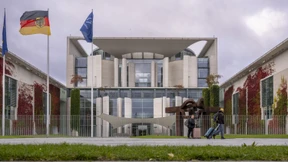 Scholz ringt um Milliarden