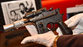 Han Solos Blaster für 475.000 Euro versteigert