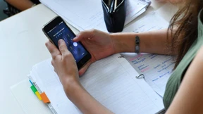 Wie das Handy die Zeit auffrisst