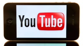 Baby darf zu Prince-Song im Internet tanzen