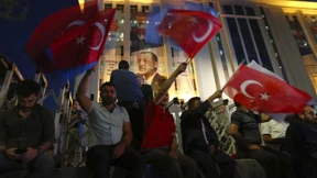 „Das war nur die Imitation einer Wahl“