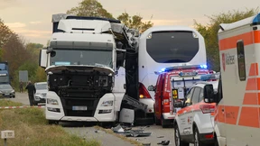 Schweres Busunglück bei Speyer