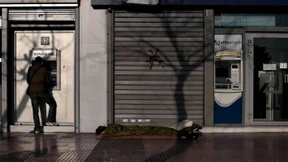 Griechen bringen weiter Geld in Sicherheit  