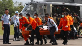 Heck von Air-Asia-Wrack in 29 Metern Tiefe entdeckt