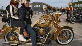 In die Parade gefahren 