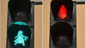 Berauschendes Ampelfrauchen im Ebbelwei-Viertel