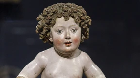 Geküsst, geknuddelt und gekleidet