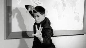 Ich wusste nicht, dass er auch Karate kann