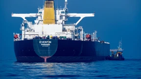 Wem gehört dieses Schiff aus Russlands Schattenflotte?