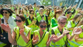 Flugbegleiter gehen nun doch auf Gesprächsangebot der Lufthansa ein