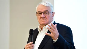Plattner kauft bei SAP zu