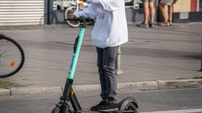 Trinkwasser, Testfahrer, Kunstfaser