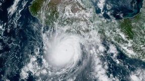 Wie ist der Rekord-Zyklon „Otis“ so schnell so stark geworden?