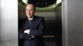 Chemiker, Einwanderer, 100-Millionen-Euro-Mann