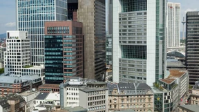 Zentren stärken und auf Hilfe hoffen