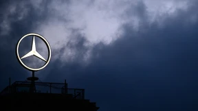 Mercedes warnt vor Brandgefahr