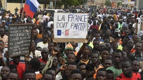 Tausende protestieren gegen Sanktionen