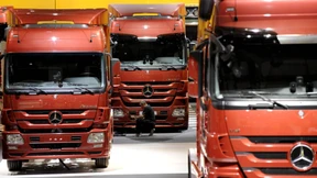 Daimler steckt den Gewinnrückgang weg