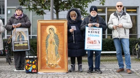 Gebetswachen vor Beratungsstellen zulässig