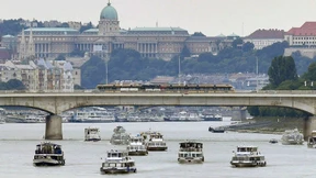 Polizei durchsucht Büro der Opposition