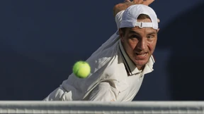 Struff kämpft sich in zweite Runde