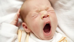 Warum Gähnen ansteckend ist