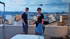 Der verschlossene Mann, der schweigt, ist eine Erfindung