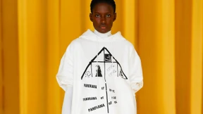 Ungewissheit aus gestrickter Kaschmirwolle