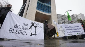 Klimaproteste gegen BER-Eröffnung