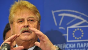 Brok: Dauerhafte Stationierung von Soldaten in Osteuropa erwägen