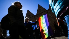 Hunderte demonstrieren gegen Krieg und Waffenlieferungen