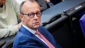 Merz bittet um Entschuldigung für Sozialtourismus-Vorwurf