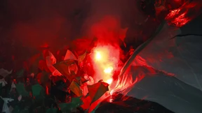 Französische Hooligans attackieren die falsche Hochzeit