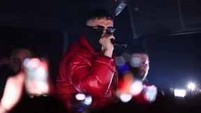 Rapper Haftbefehl schweigt und wirft Euroscheine ins Publikum