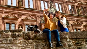 Bitte nicht mehr lächeln, wir sind in Deutschland