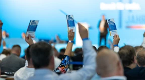 Den Kontakt zur eigenen Basis verloren