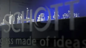 Schott setzt auf Glas für Falt-Displays