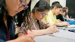 Warum ausländische Uni-Absolventen nicht im Land bleiben