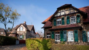 Was man bei der Schenkung von Immobilien beachten sollte