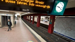 Und als nächstes ist wieder der Flughafen dran