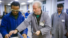 Meist nur einfache Arbeit für Flüchtlinge 