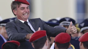 Rechtspopulist Bolsonaro laut Umfragen klar vorn