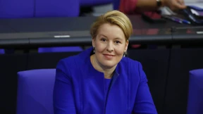 Uni kennzeichnet Promotion falsch