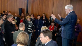 Seehofer rechtfertigt Abschiebung von mutmaßlichem Amri-Helfer