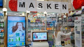 Zum Schnelltest in die Apotheke